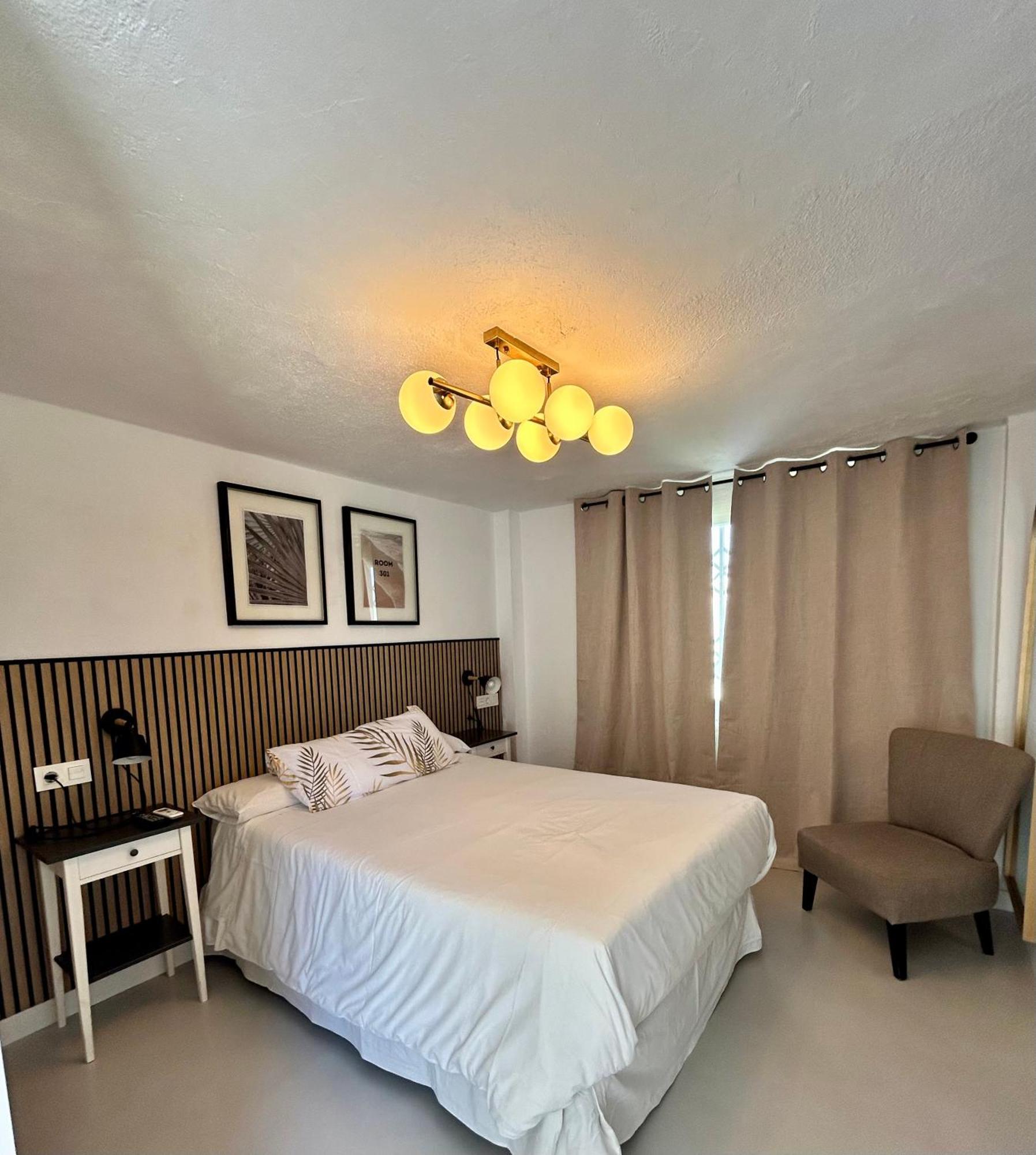 Hostal Berlin Marbella Eksteriør billede