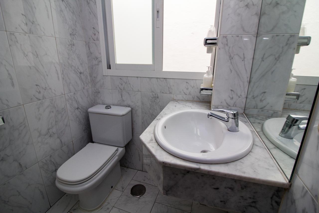 Hostal Berlin Marbella Eksteriør billede